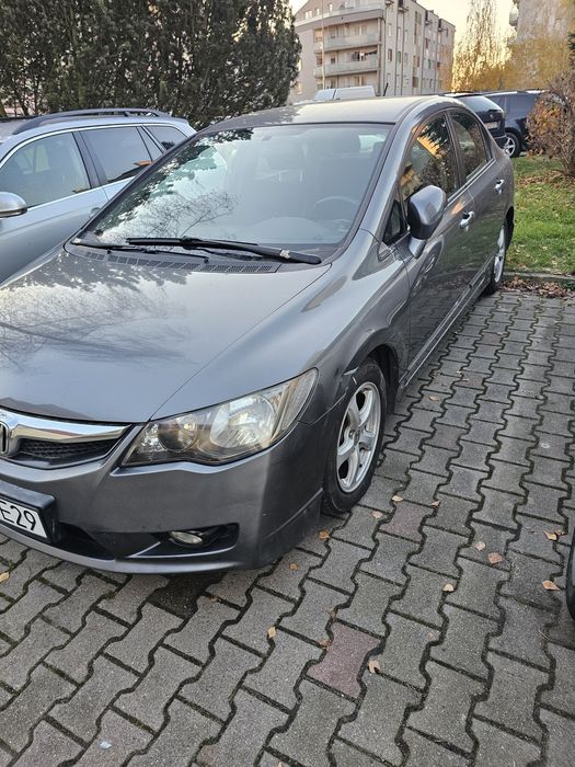 Honda Civic 2011 rok  (Hybryda + LPG)