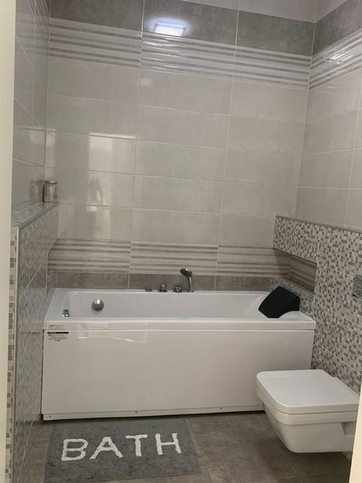 Вул. Котарбінського 21 оренда вишуканоі 4-к. Квартири в центрі без %