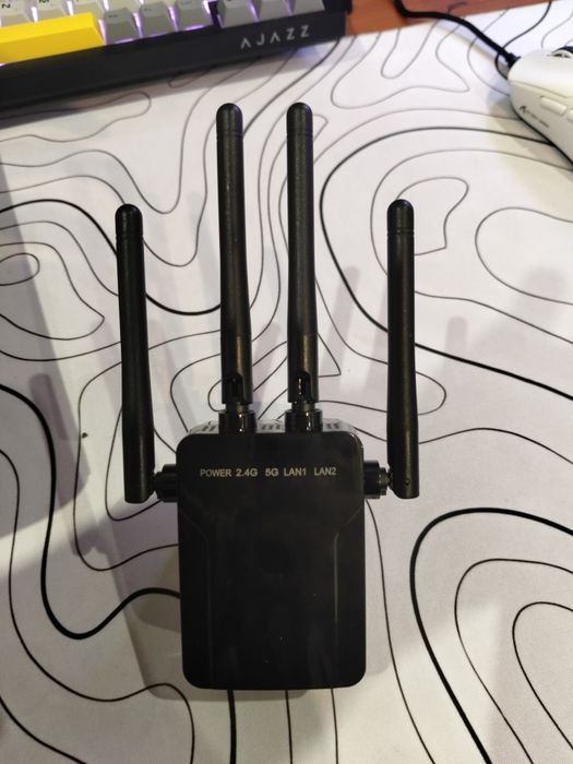 Wi-Fi  репітер (підсилювач )