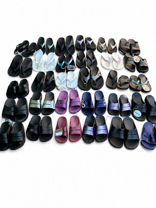Продам шльопанці тапки вʼєтнамки Oofos crocs usa Опт