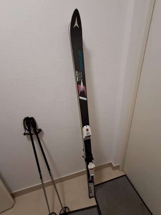 Narty biegowe  Atomic i kijki