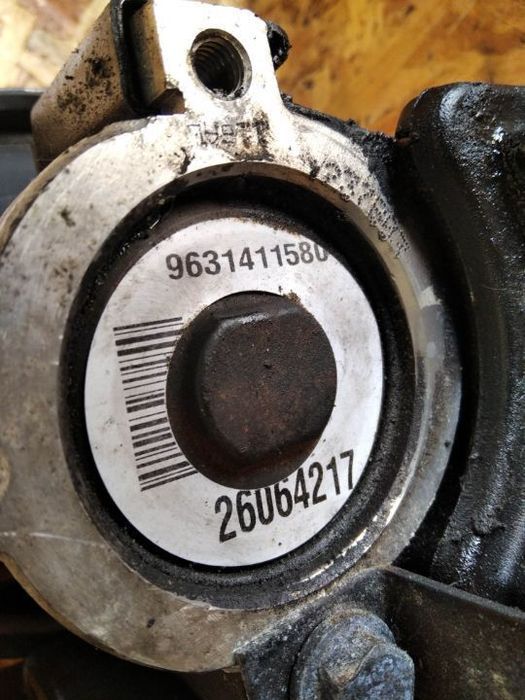 BOMBA DE DIRECÇÃO / DIREÇÃO ASSISTIDA PEUGEOT 206 1.1i 1.4i 9631411580
