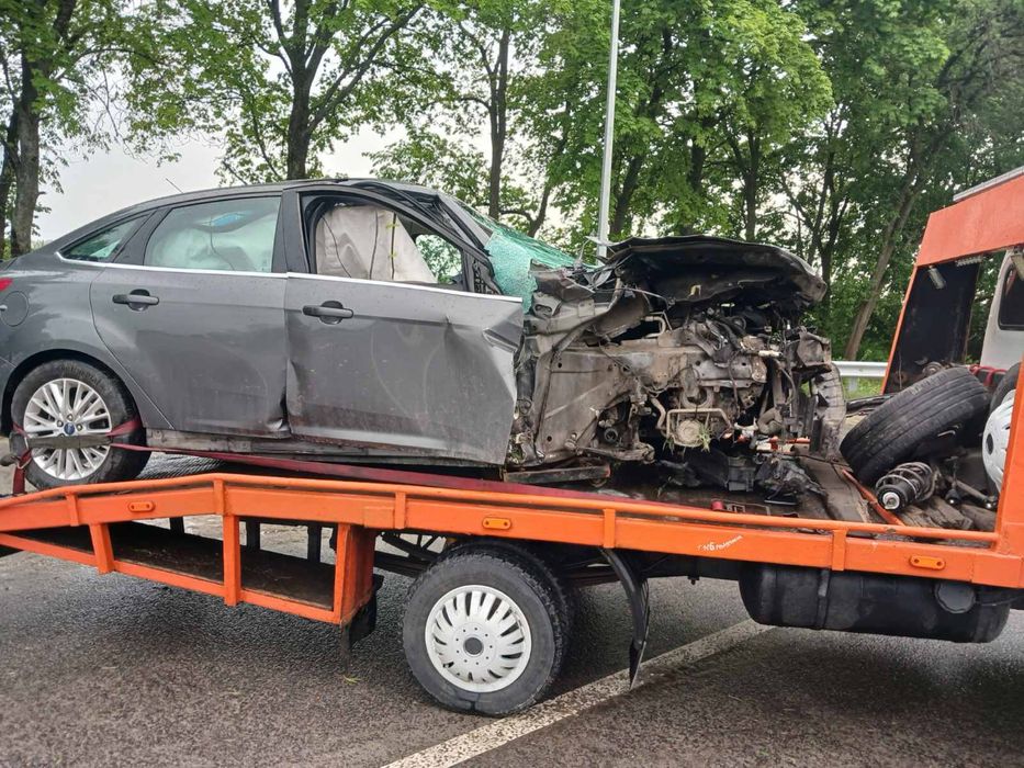 Цілодобово эвакуатор, евакуатор круглосуточно в Полтаве ,  области
