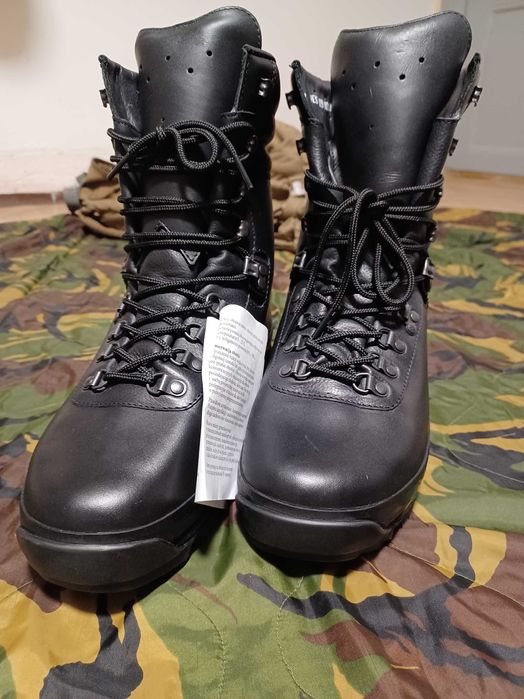 Buty wojskowe taktyczne ( z membraną) WOJAS r. 27