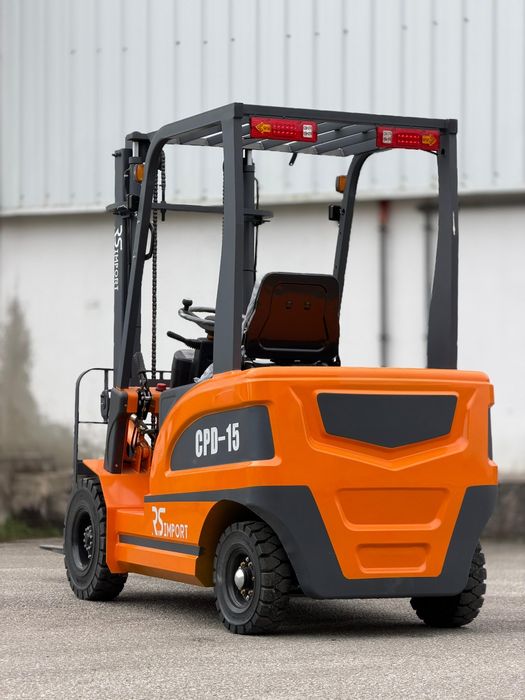 Empilhador Novo com qualidade