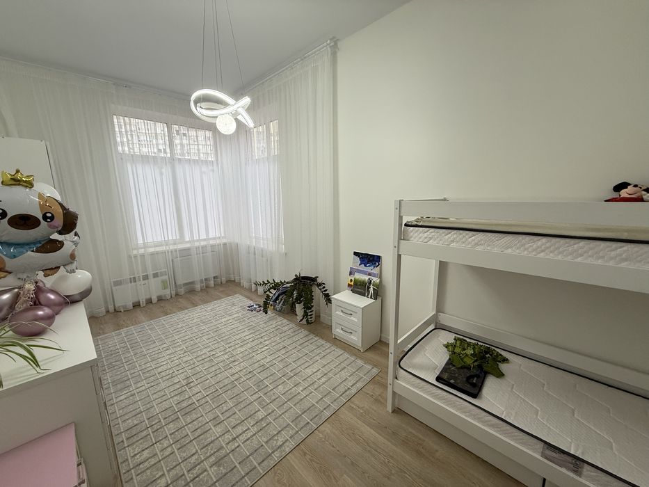 Двухкомнатная квартира с новым ремонтом в ЖК Ривьера.75 метров.