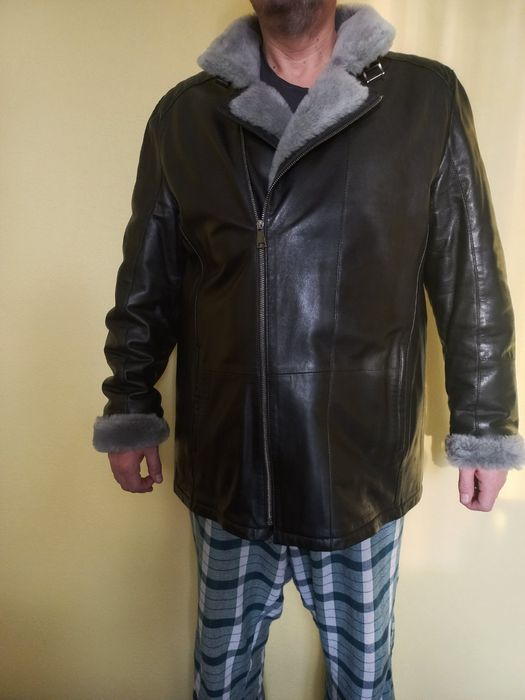 Куртка шкіряна, зимова.