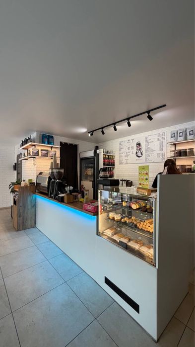 Київ! Продаж кавʼярні з меблями!