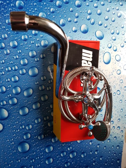 Смеситель змiшувач для ванны с душем MASTER 141 керамика