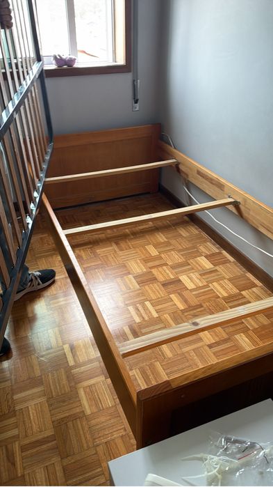Cama solteiro com gavetão