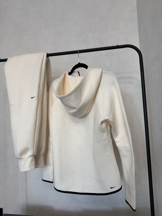 Жіночий спортивний костюм Nike Tech Fleece Оригінал S Розмір