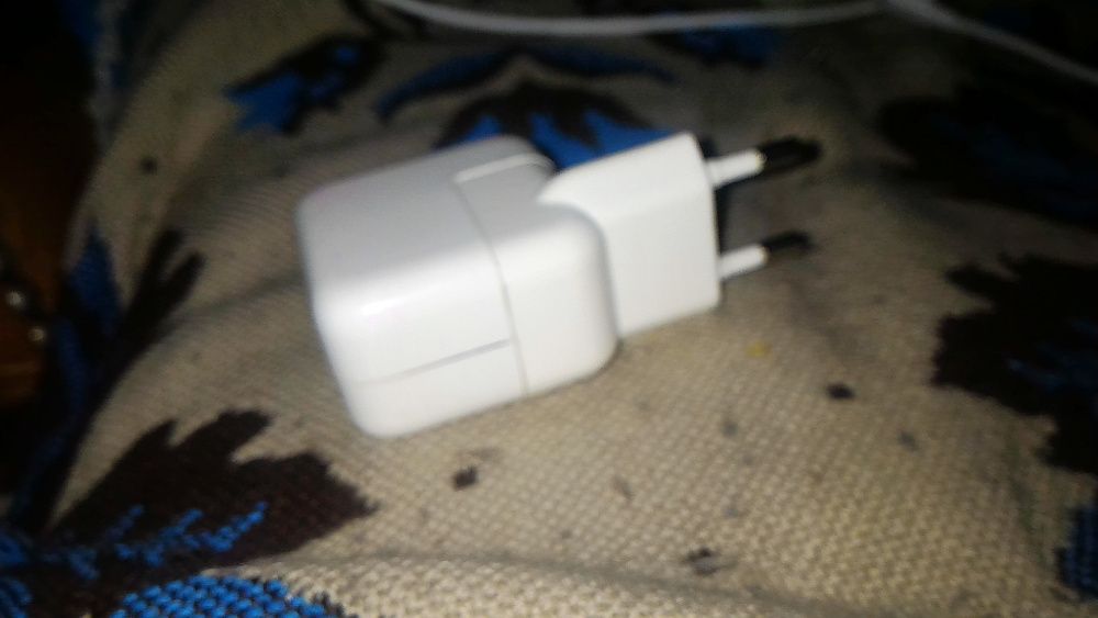 Adaptador de energia USB Apple A1205 para iPod e iPhone