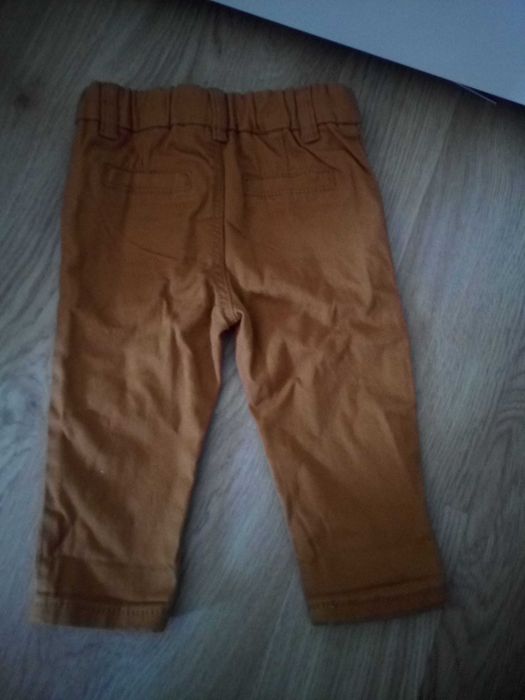 Spodnie chłopięce 68