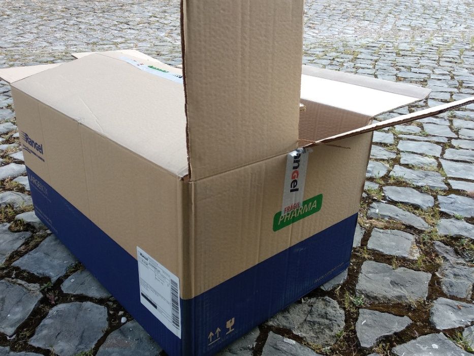 Caixas de cartão para mudanças64740747275777121