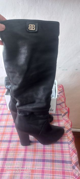 Чоботи,стан ідеальний,шкіра,каблук 10см