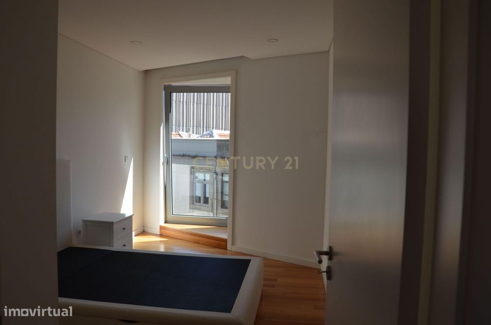 Apartamento T1 Novo em Paranhos, ao Jardim de Arca D'Água