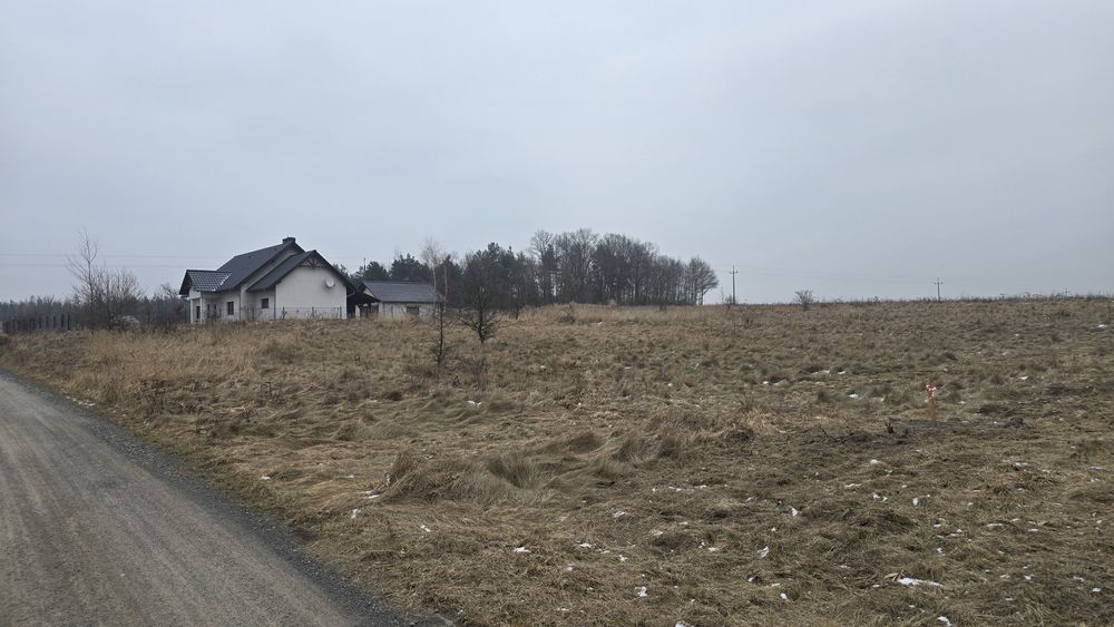 Duża działka 1843m2 w Brzeźnicy k. Żagania