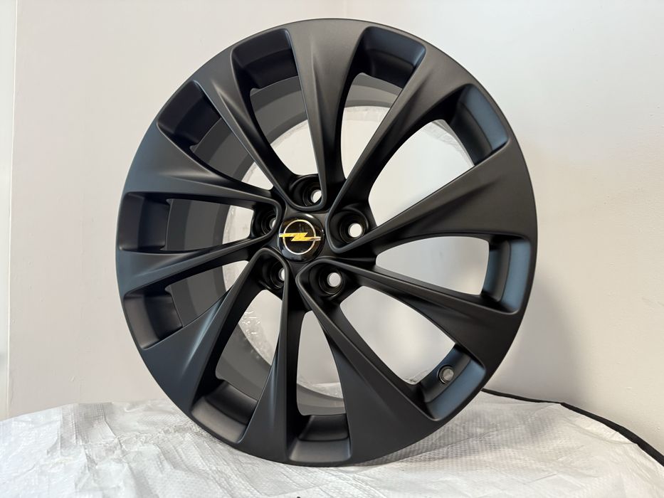 Oryginalne Felgi aluminiowe 17" 5x105 Opel Astra K Astra J Mokka