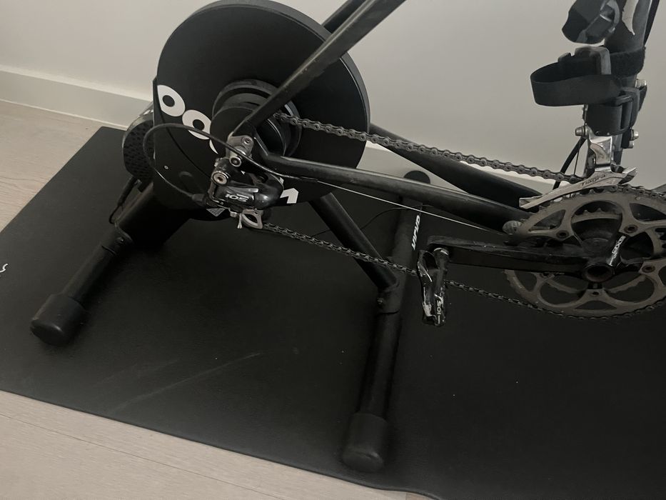 Wahoo kickr core + Zwift cog e click