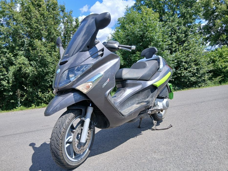 Piaggio X evo 125