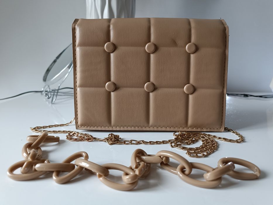 Сумка бежева 20х15см