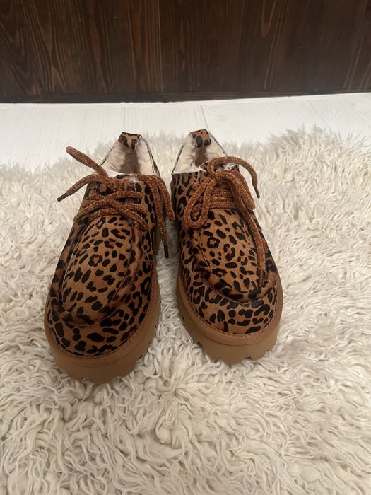 Уггі жіночі Lejade 39