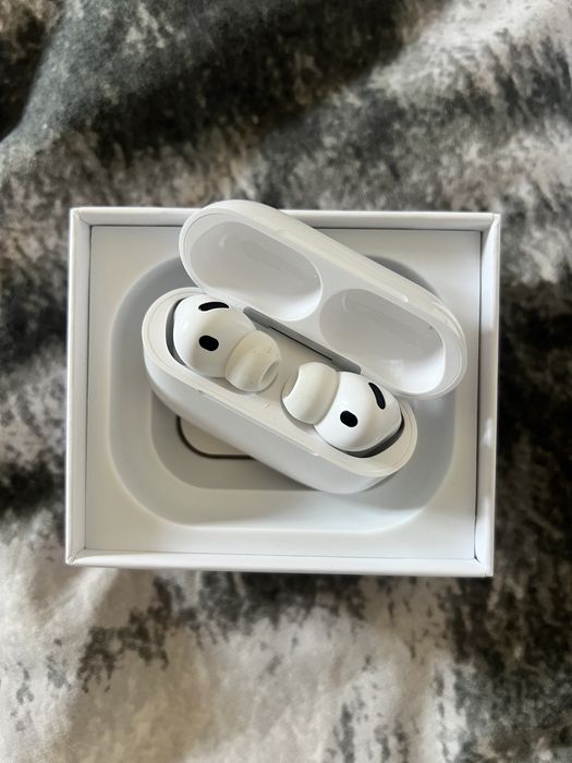 Apple AirPods Pro 3