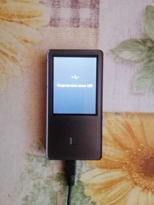 iRiver E30 iRiver E153