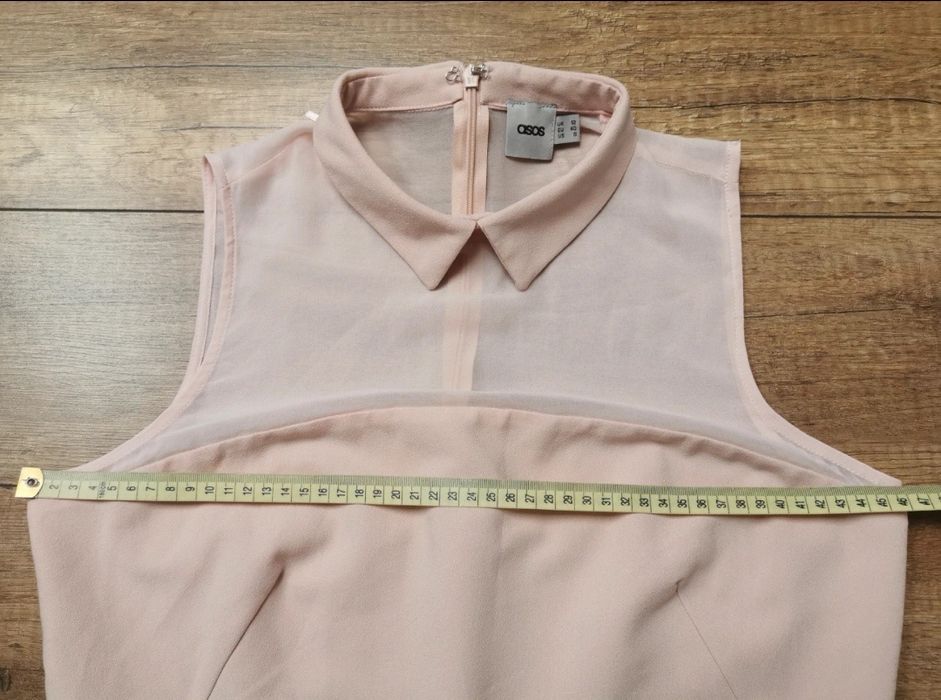 Kombinezon krótki letni Asos 40 L pudrowy róż