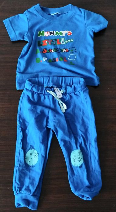 Niebieski komplet t-shirt (koszulka) i spodenki rozmiar 80