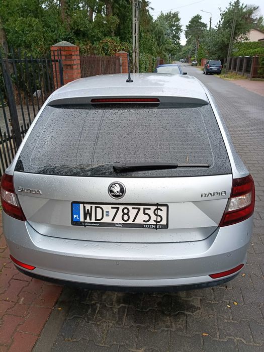 Skoda Rapid Srebrna