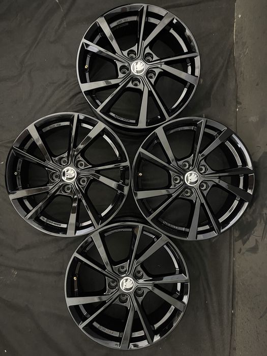 Диски R17 5x112 Et41 6.5J. Volkswagen Tiguan Passat B8 B7 B6 Jetta Golf Touran Caddy CC Audi Q3 Q2 Skoda Kodiaq Karoq Octavia A8 A7 A5 Superb