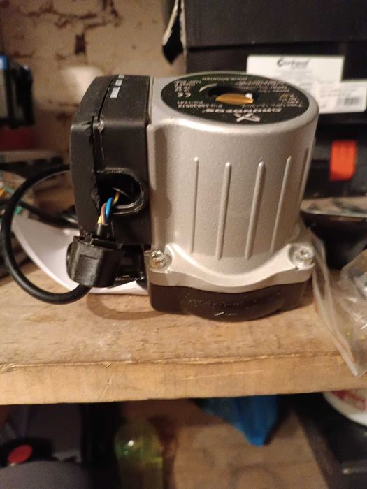 Насос для підвищення тиску Grundfos UPA 15-130-Z (Home Booster)