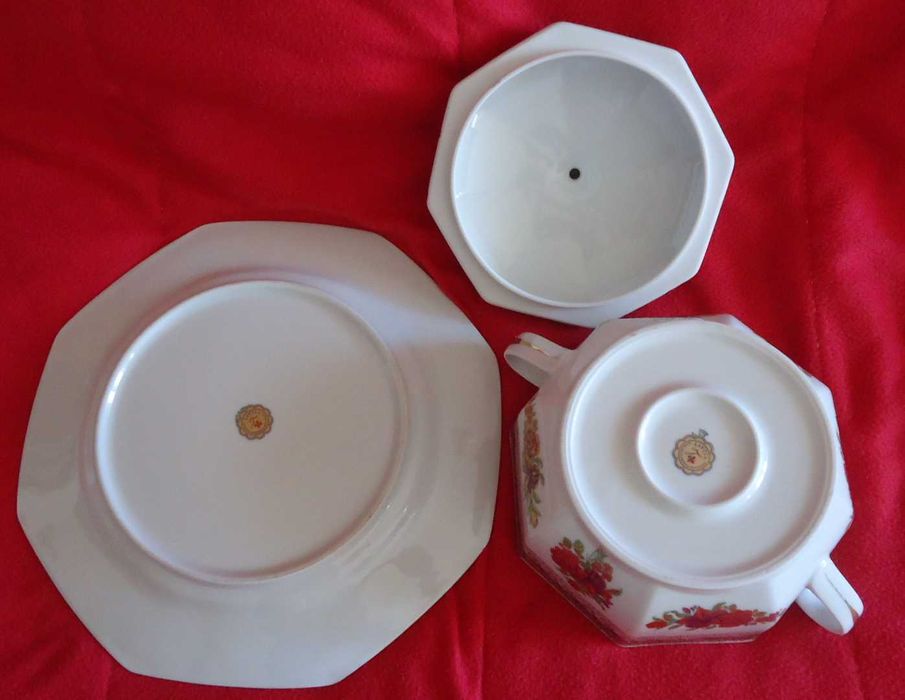 Conjunto Terrina + Prato de porcelana Vizavi Limoges