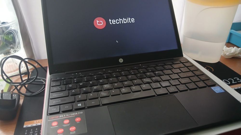Laptop Zin 14.1 super stan
