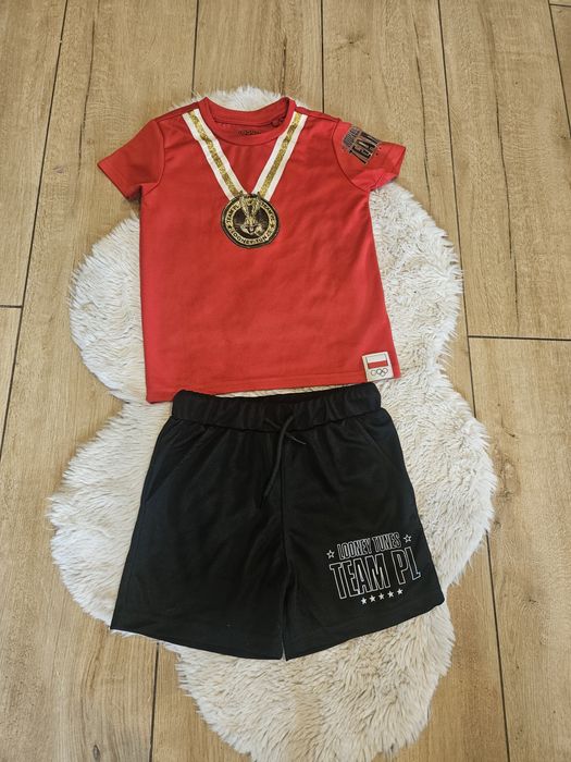 Spodenki koszulka na krótki rękaw 110 królik Bugs