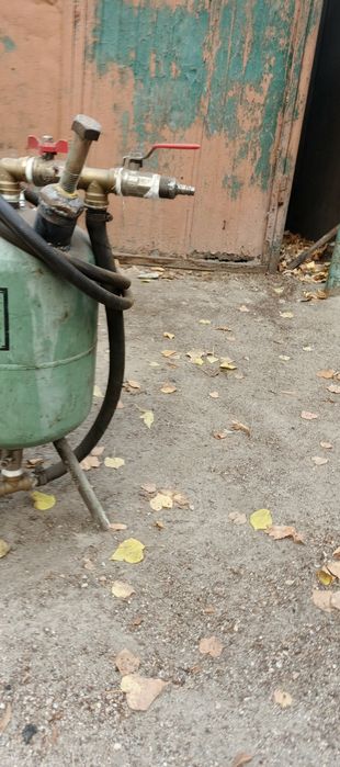 Пескоструйный аппарат