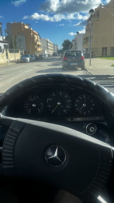 Mercedes 300D w123 1982