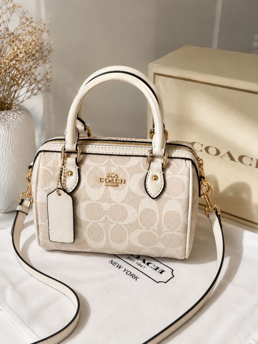 Женская кожанная сумка Coach