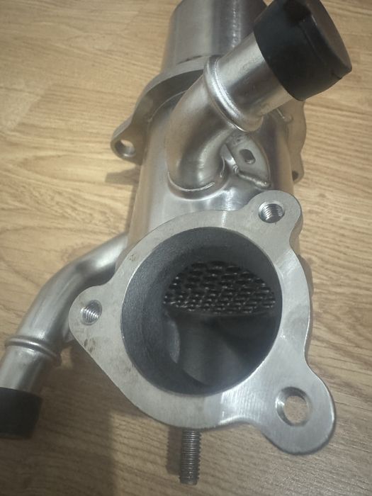 Radiador EGR Audi a4/a5/a6( kit completo)