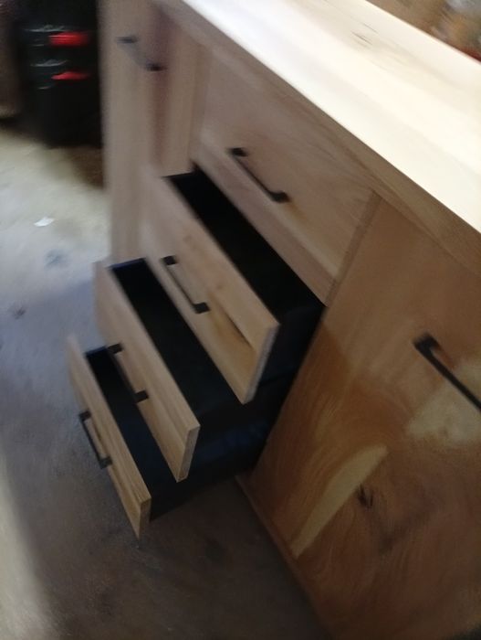 Komoda dębowa. Dąb belkowy/ loft