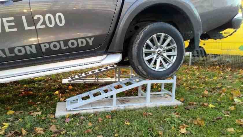 Podjazdy najazdy rampy samochodowe  mal. proszkowo , wysyłka gratis