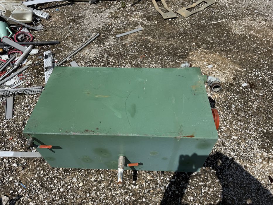 Deposito de combustivel 200l