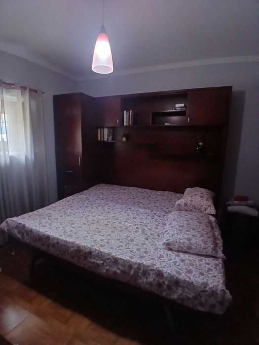 Estúdio de quarto feito à medida c/2 camas