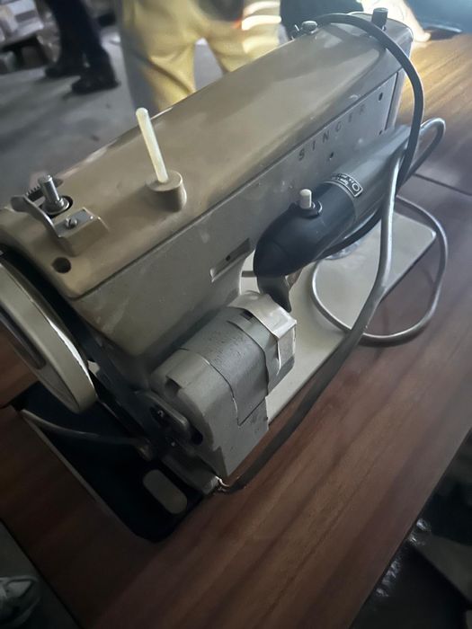 Maquina de costura antiga Singer