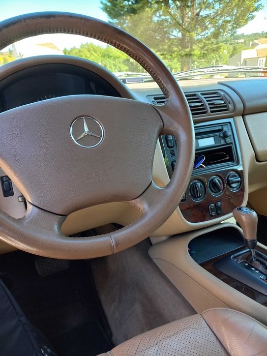 Mercedes ML 270 - 2001 Bem cuidado !