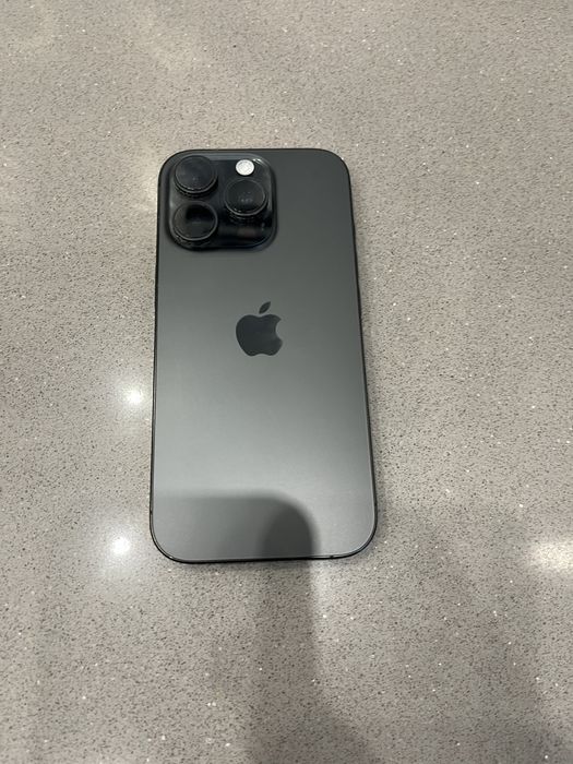 iPhone 16 Pro 128GB | Bateria 91% | 3 etui