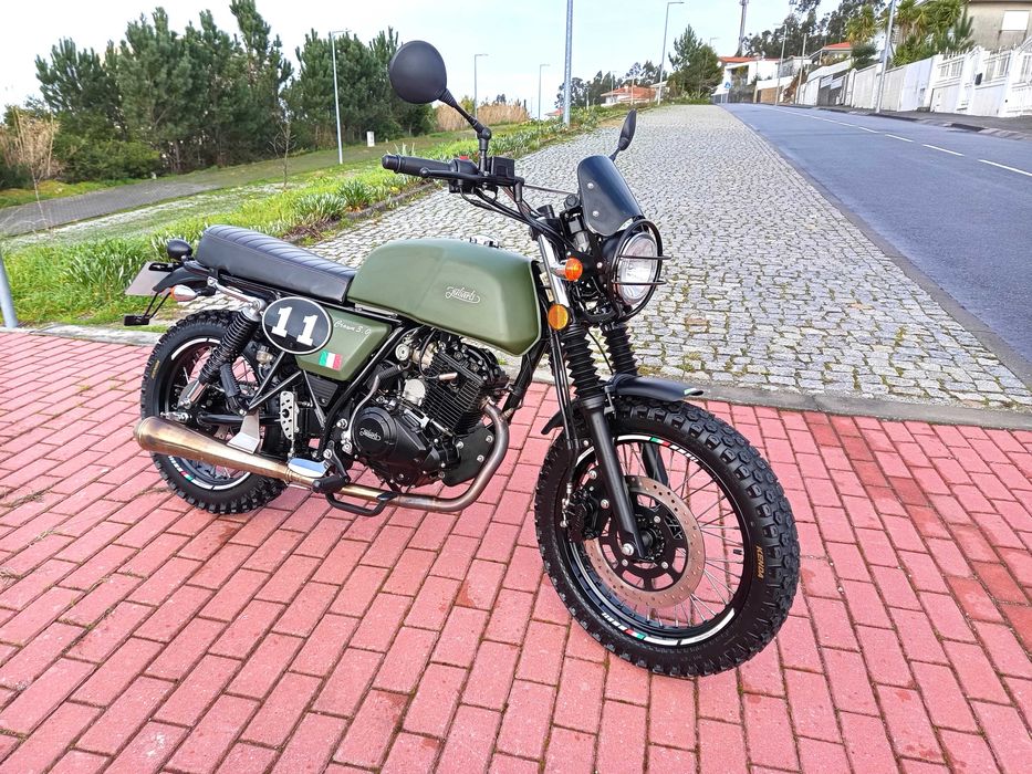 Mota Juliarti Scrambler 125cc