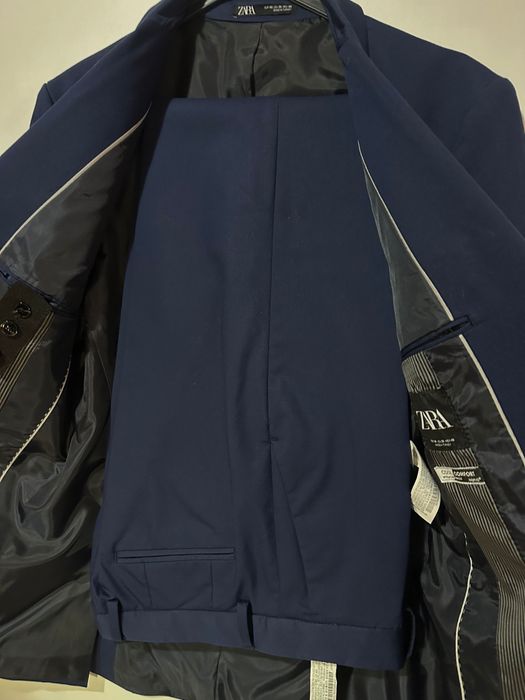 Fato azul escuro zara