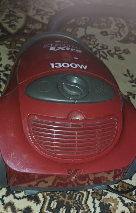пилосос LG 1300w
